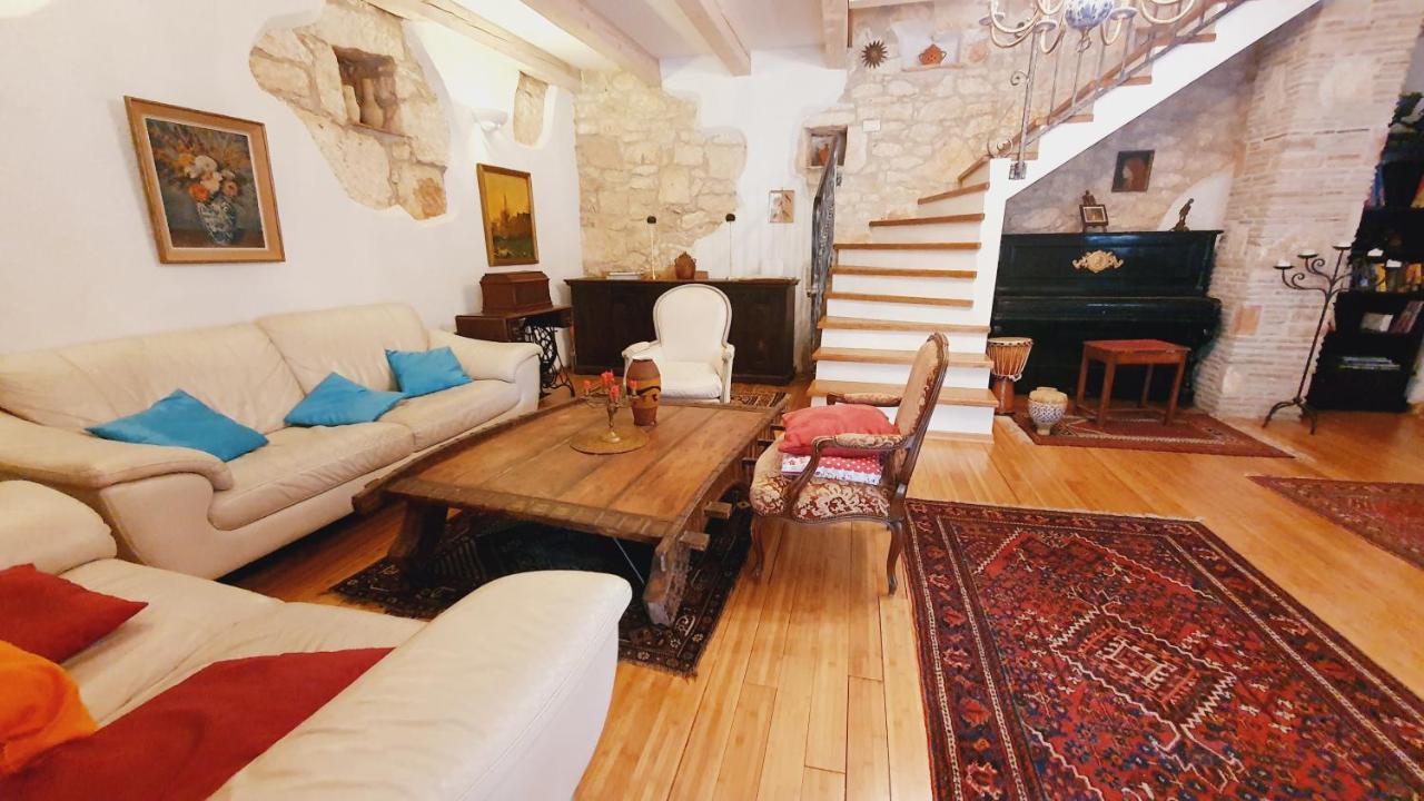 Villa Kazun With Private Pool And Two Gardens Marčana Buitenkant foto